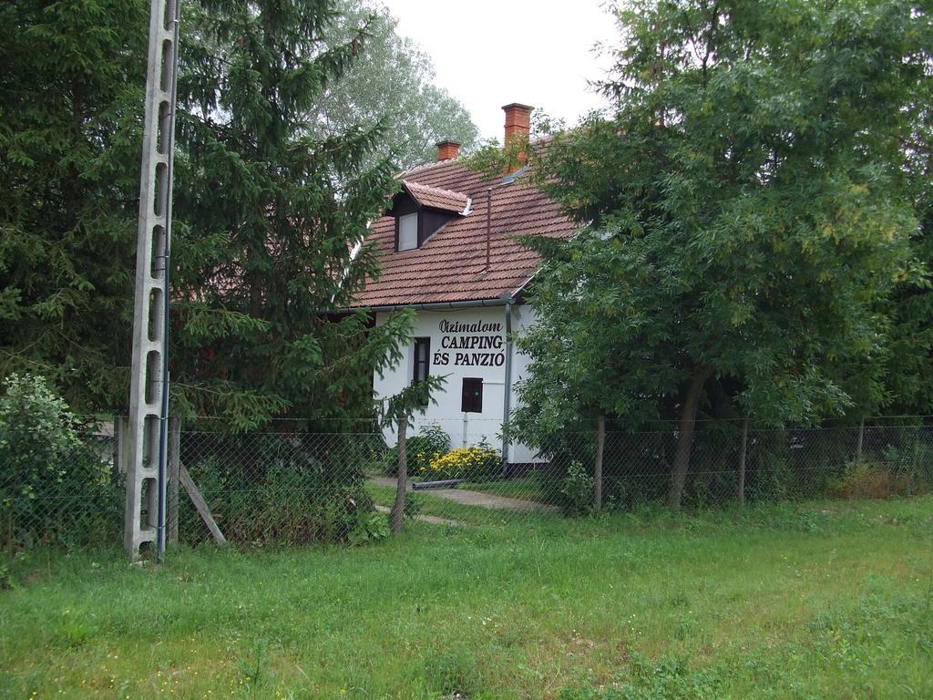 Vizimalom Kemping, Panzio Es Etterem Turistvandi Екстериор снимка